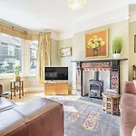Hébergement de vacances 2 Bed In Oc-87732