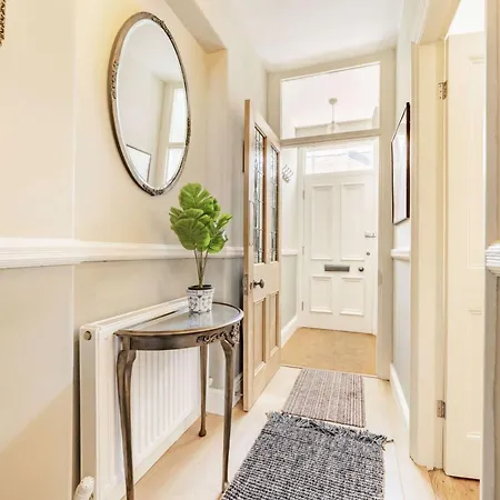 2 Bed In Oc-87732 *